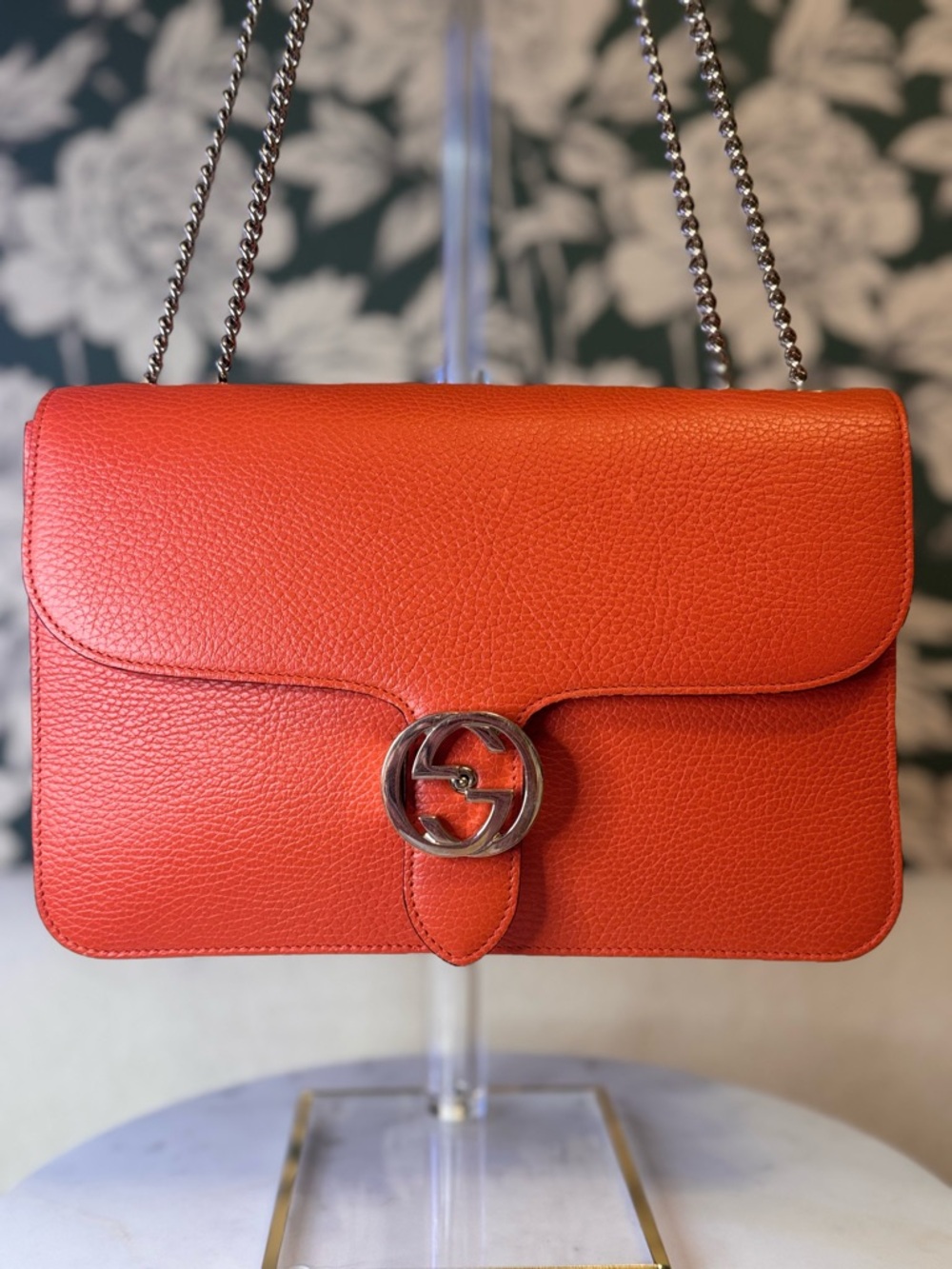Gucci Authentic Red-Orange Leather Shoulder Bag with Silver Chain Like New w COA - Picture 4 of 14